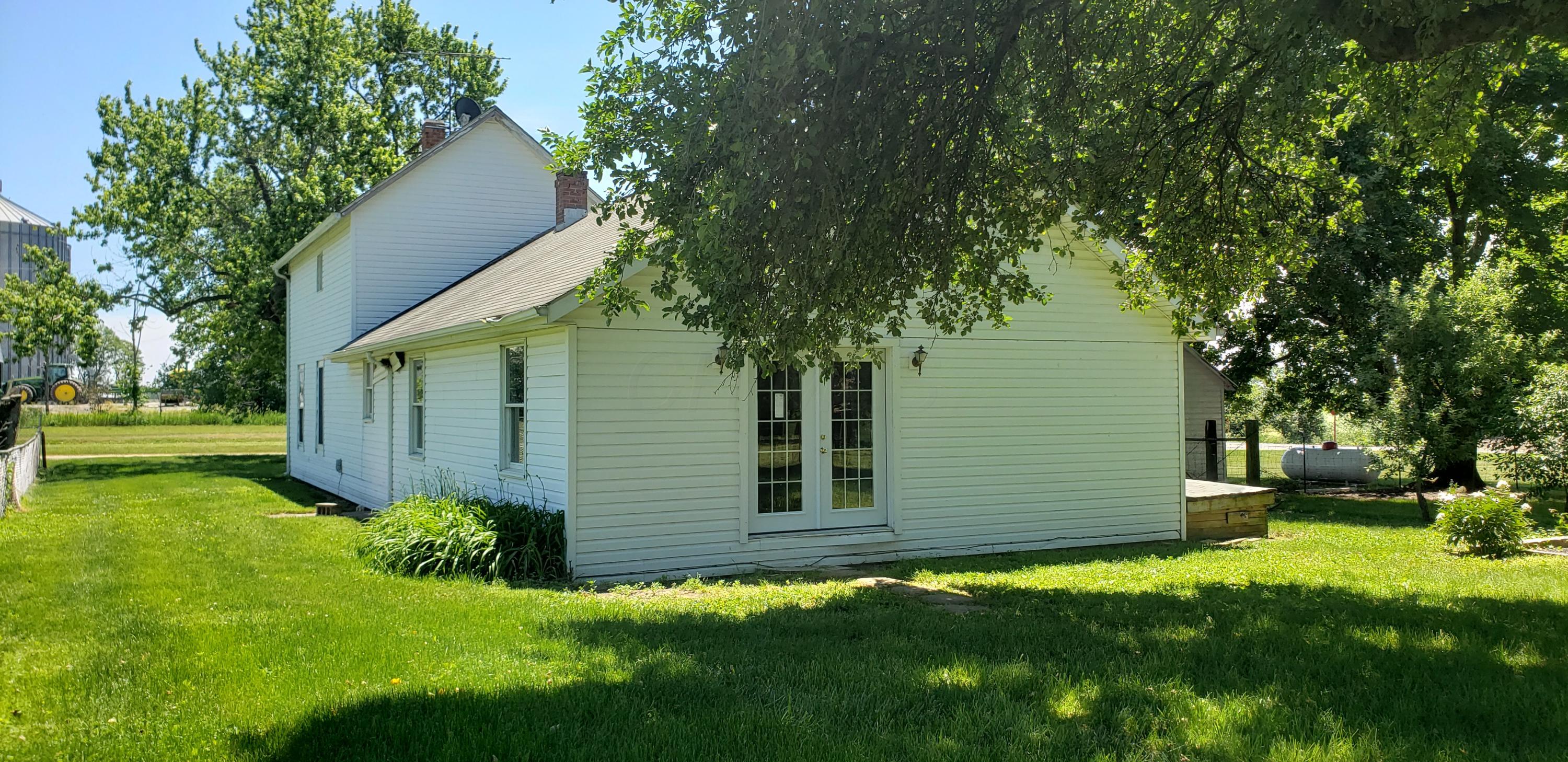 5701 Neil Road London, OH 43140 - Photo 6 of 60