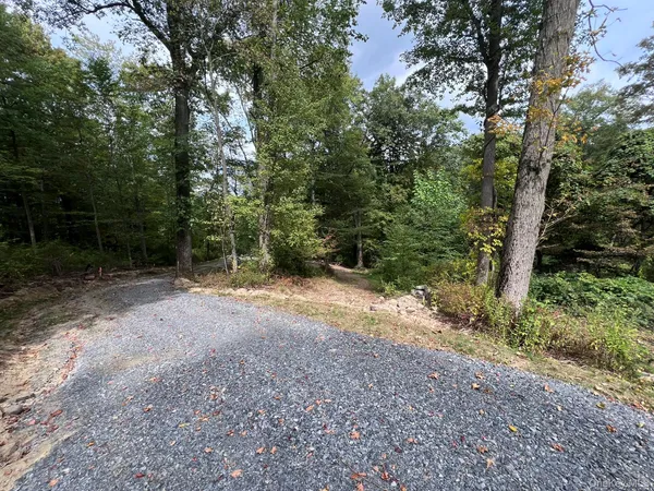 $375,000 | 1004 Old Albany Post Road, Garrison, NY 10524