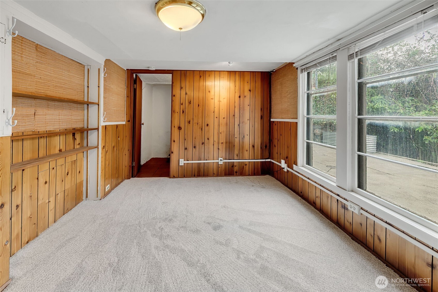 7233 36th Avenue Southwest Seattle, WA 98126 - Photo 24 of 40