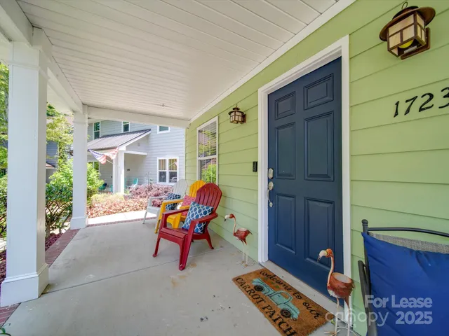 a view of an outdoor space with seating area