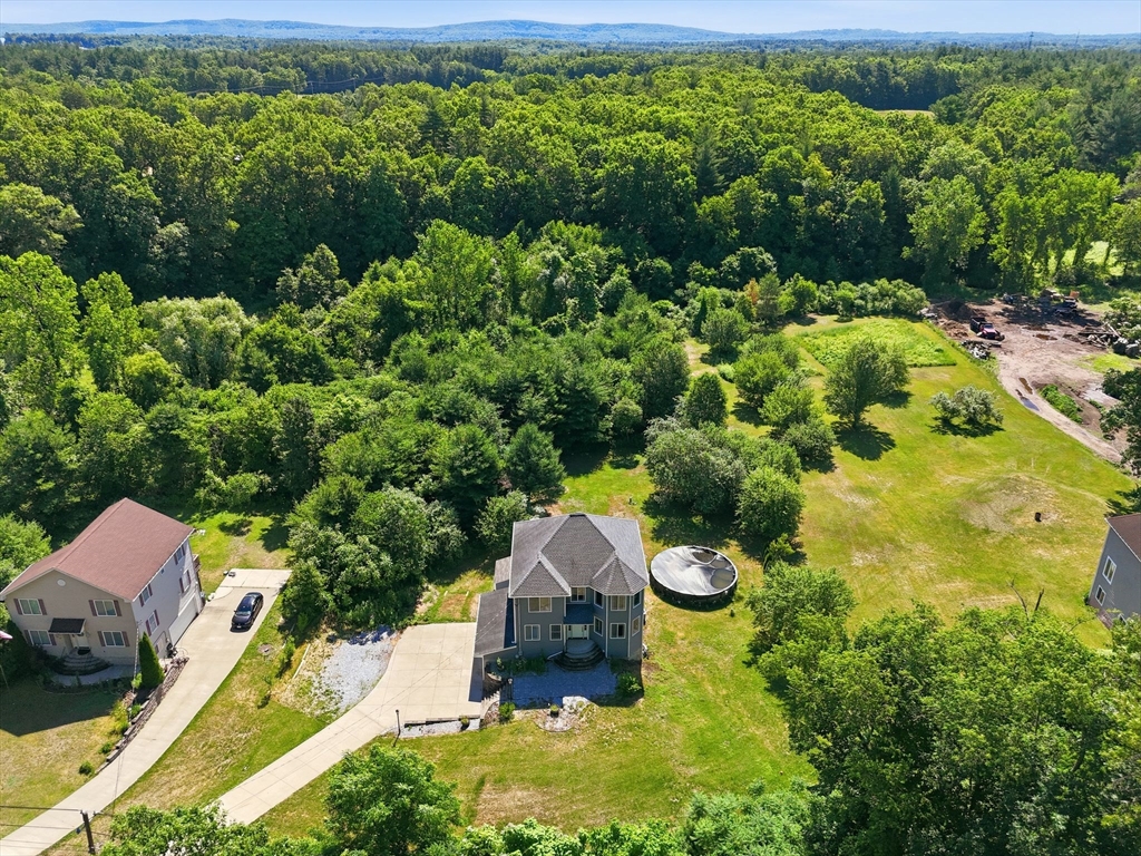17 Russellville Road Westfield, MA 01085 - Photo 34 of 38