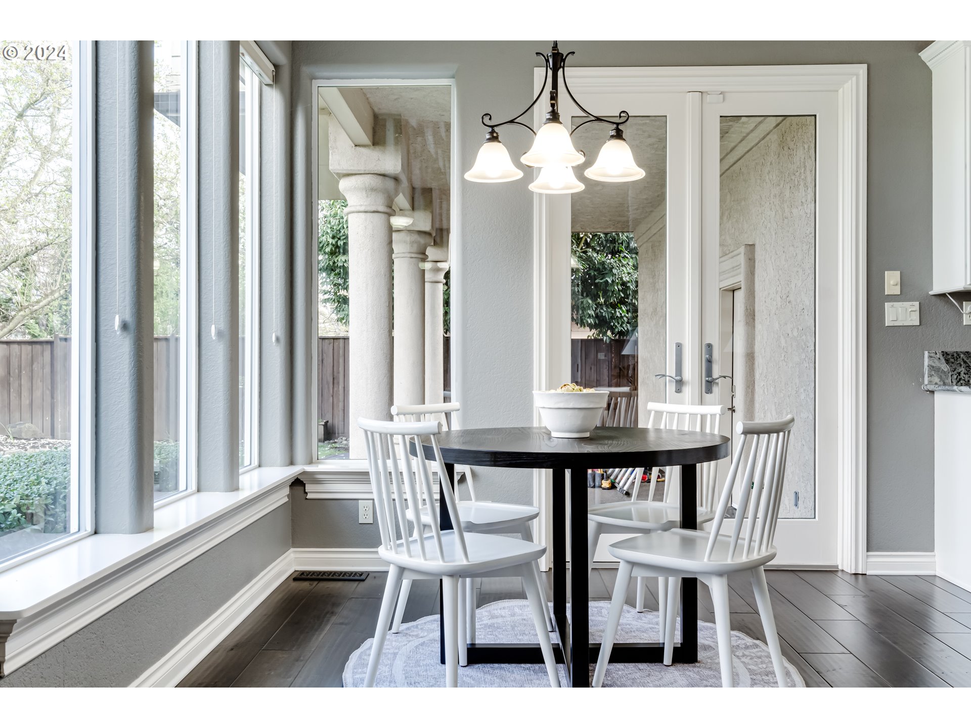 3740 Meadow View Drive Eugene, OR 97408 - Photo 17 of 46 a view of a dining room with furniture and window