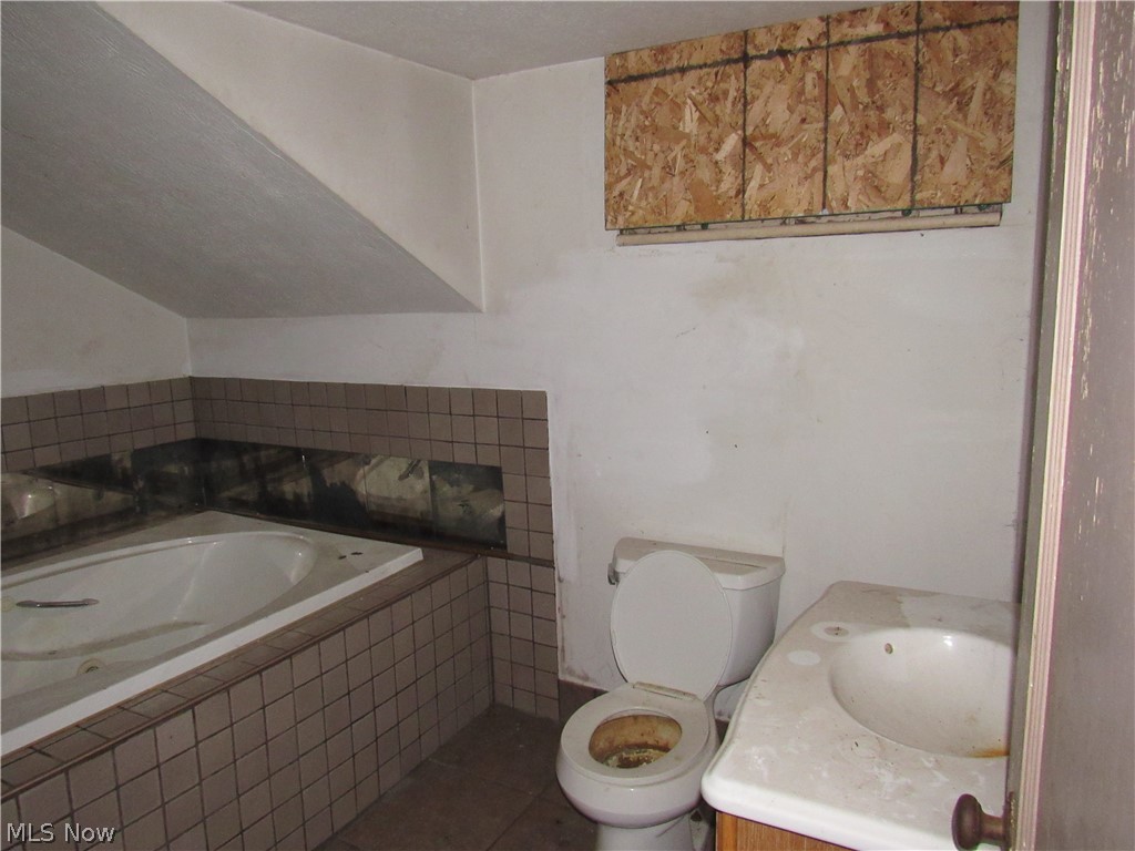 12496 Portage Street Rittman, OH 44270 - Photo 18 of 26 Gallery Image 18