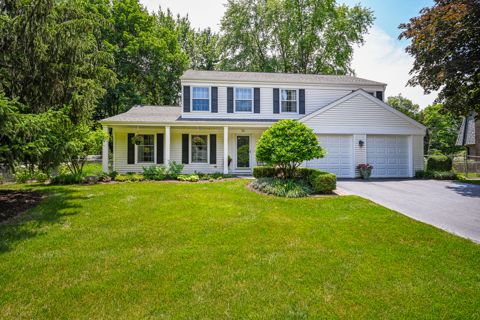 736 Redwing Drive Geneva, IL 60134 - Photo 1 of 27