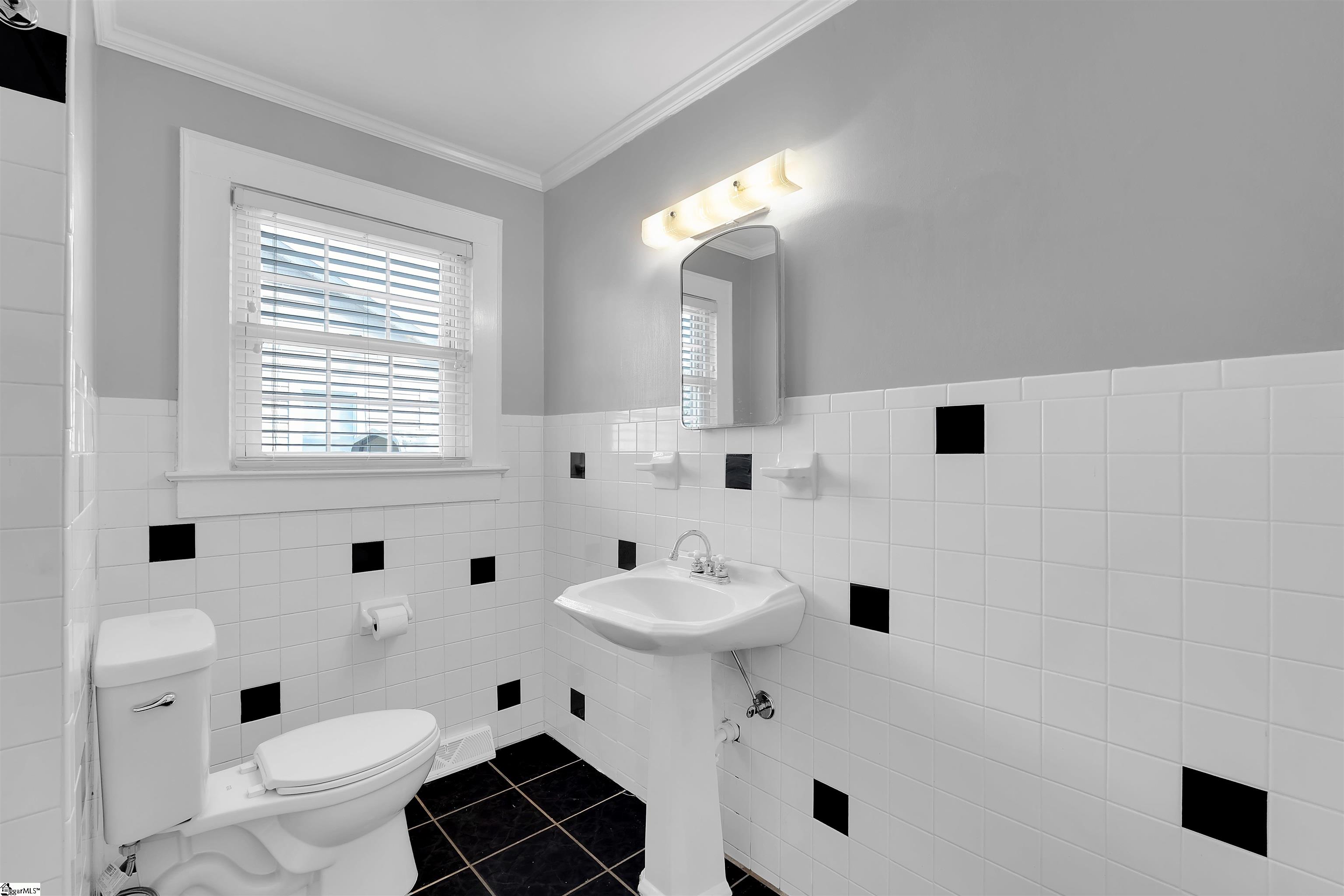 305 East Broad Street Anderson, SC 29621 - Photo 13 of 26 Gallery Image 13