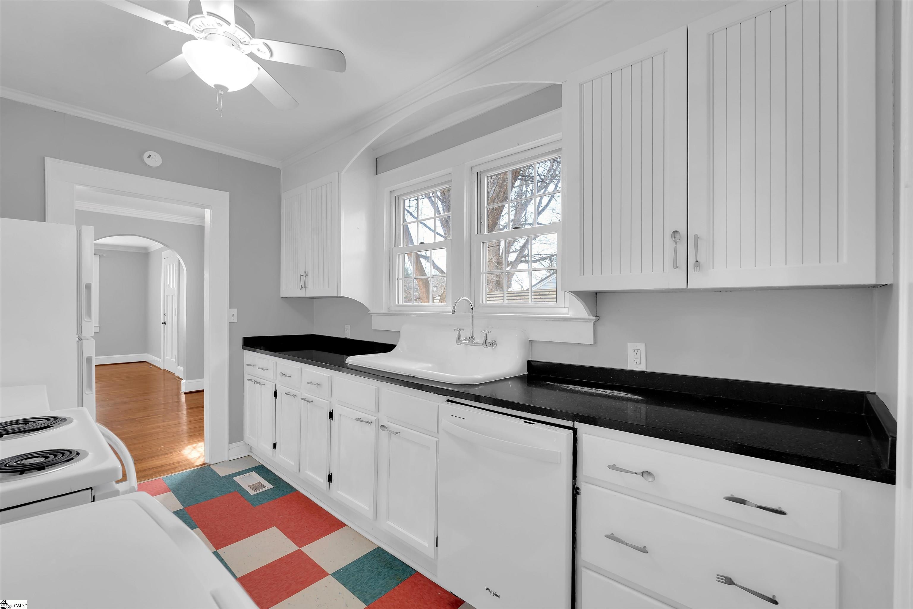 305 East Broad Street Anderson, SC 29621 - Photo 9 of 26 Gallery Image 9