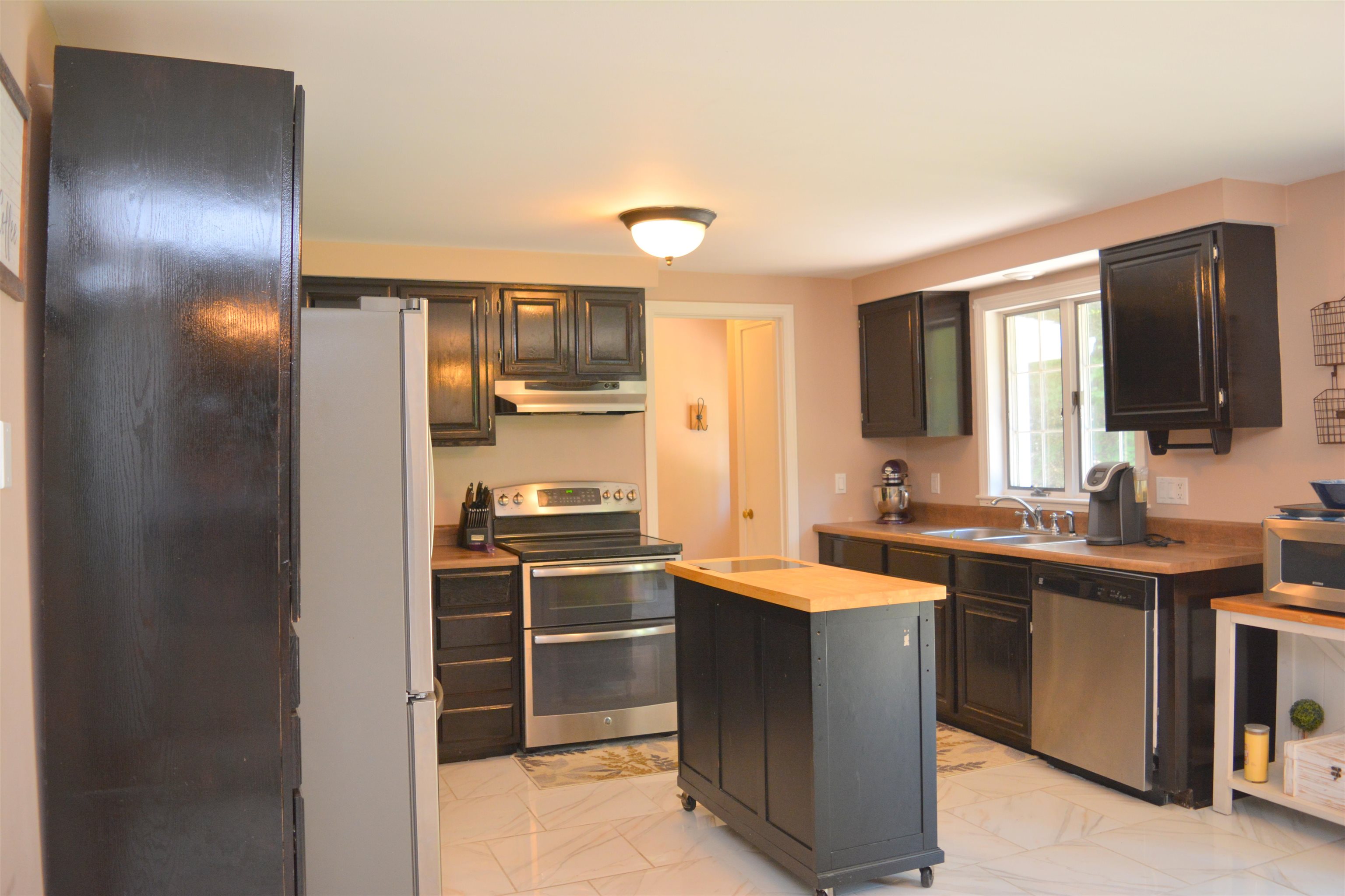 6 Maries Way Lebanon, NH 03766 - Photo 8 of 36 Gallery Image 8