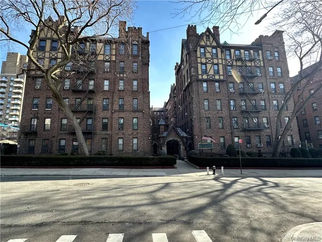 a view of a large building