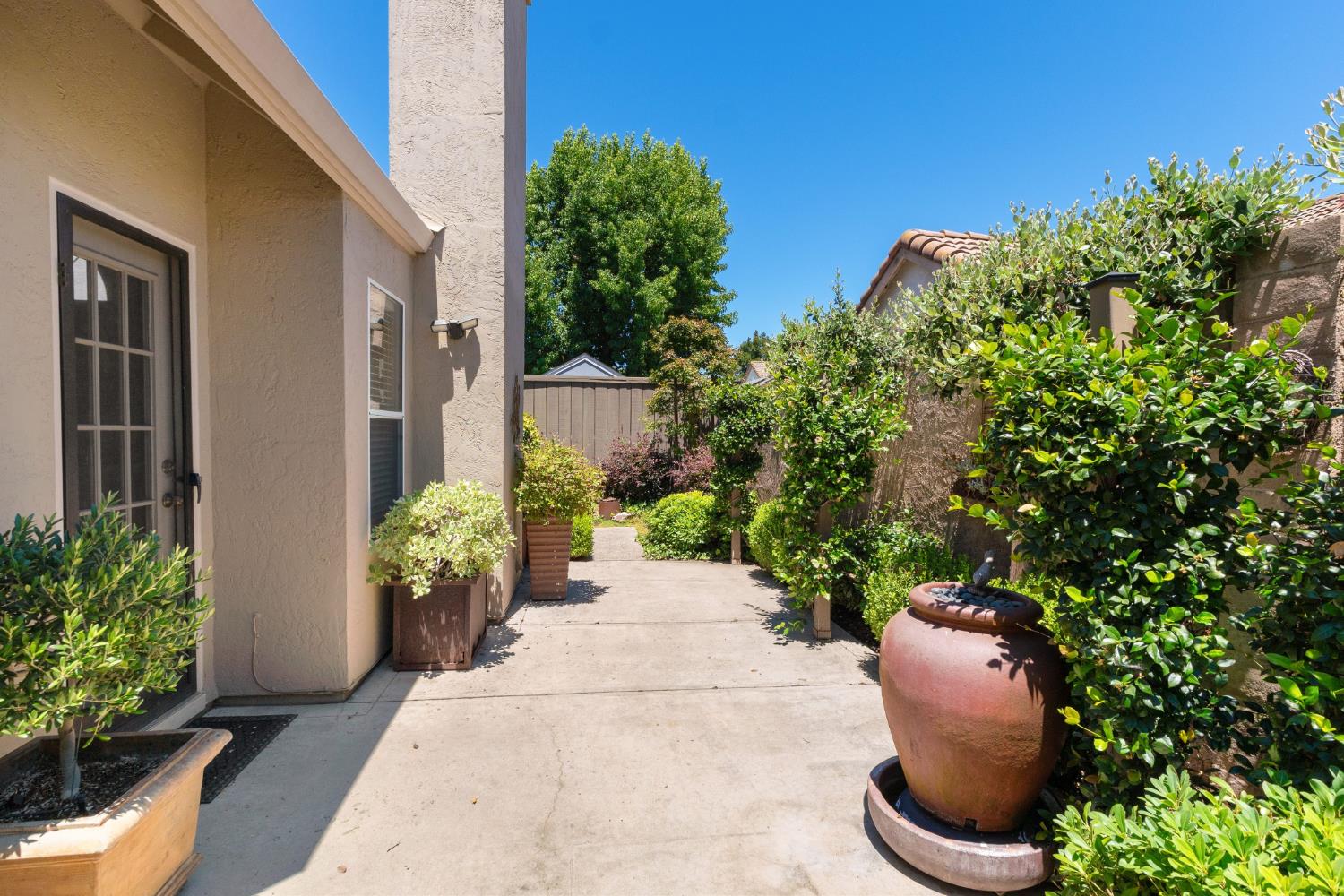 2100 Cobblestone Manor Modesto, CA 95355 - Photo 34 of 38