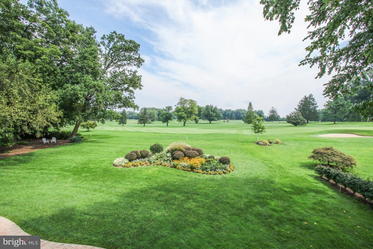 4105 Beverly Road Rockville, MD 20853 - Photo 19 of 29 Views of backyard and golf course