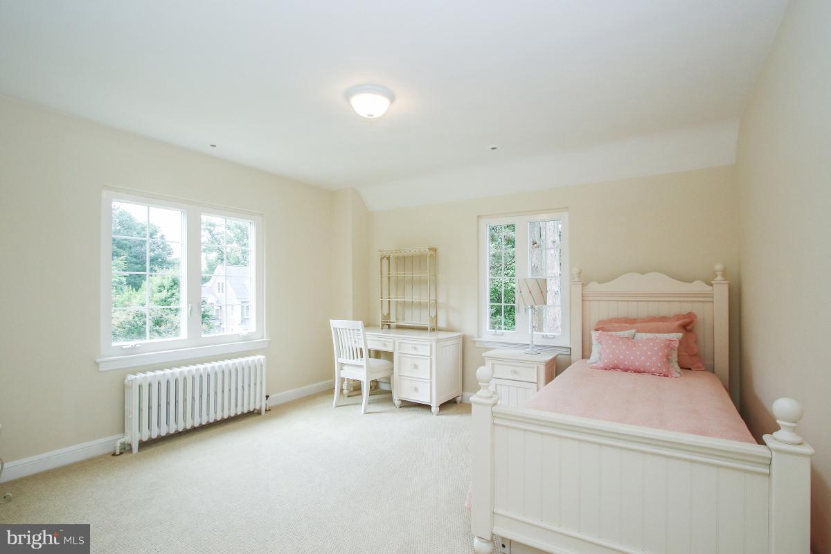 4105 Beverly Road Rockville, MD 20853 - Photo 24 of 29 Bedroom