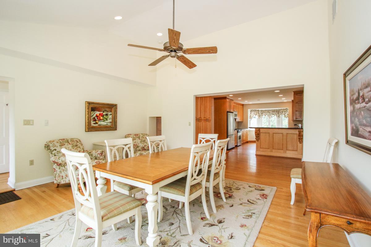 4105 Beverly Road Rockville, MD 20853 - Photo 10 of 29 Dining Room