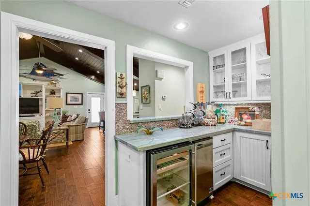 $1,499,000 | 2133 Maple Street, Port O'Connor, TX 77982