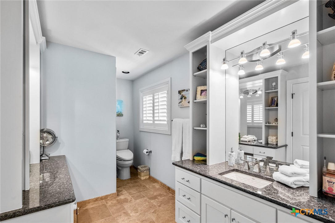 2133 Maple Street Port O'Connor, TX 77982 - Photo 18 of 48