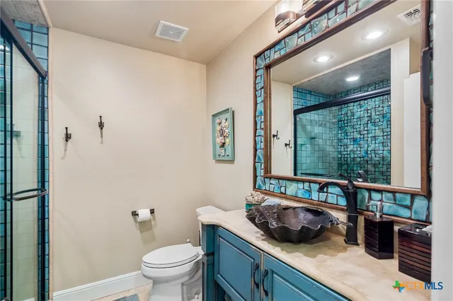 $1,499,000 | 2133 Maple Street, Port O'Connor, TX 77982