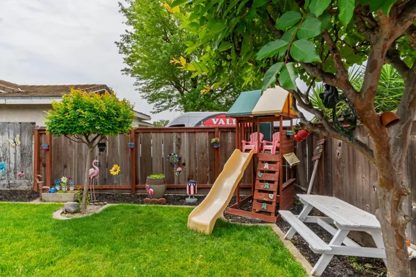 $435,000 | 2390 Fruitland Avenue, Atwater, CA 95301