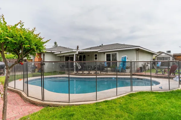 $435,000 | 2390 Fruitland Avenue, Atwater, CA 95301