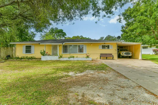 $179,900 | 1732 Highway 3, La Marque, TX 77568