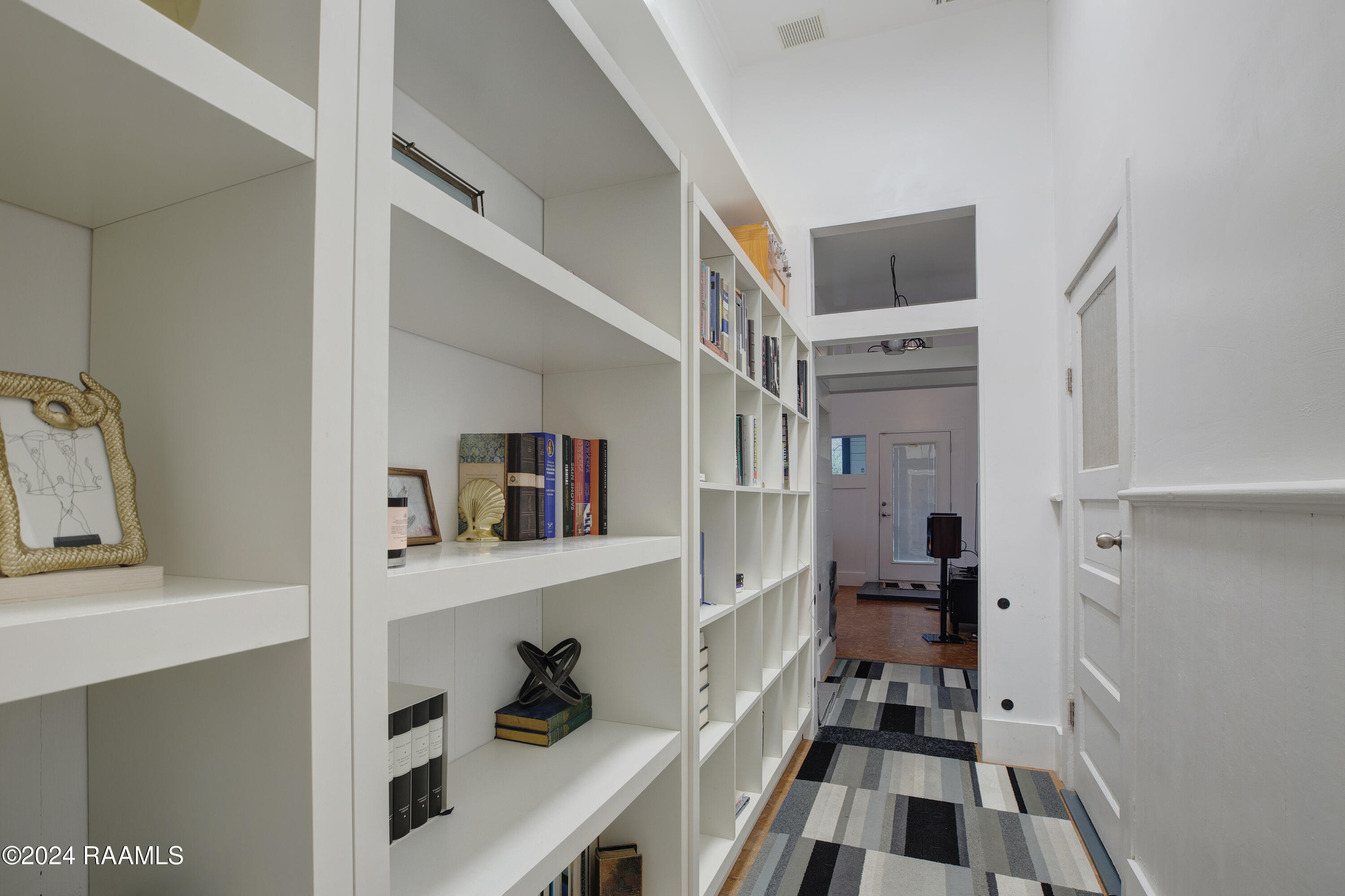 228 Cherry Street Lafayette, LA 70506 - Photo 11 of 41 228Cherry-10