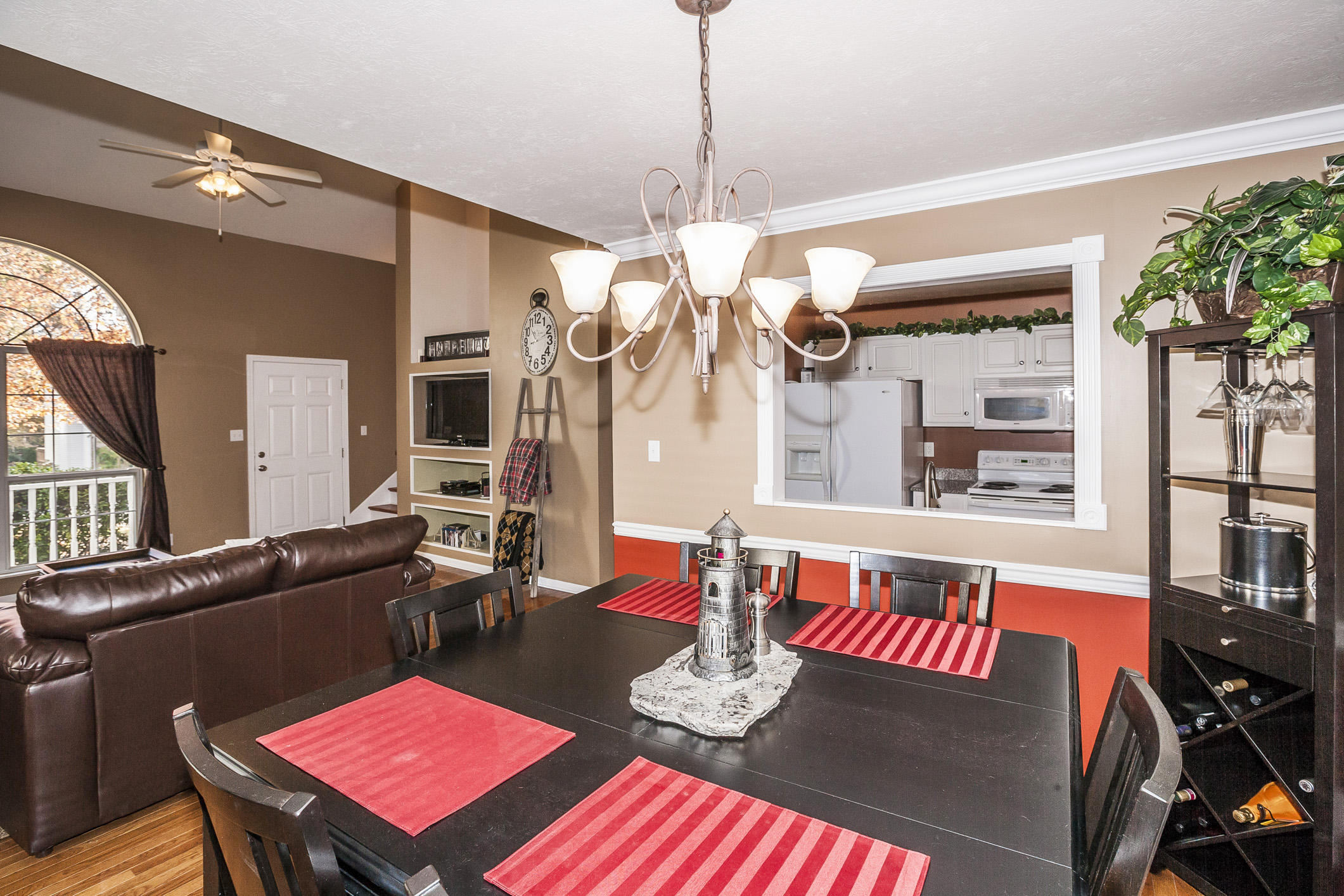 719 Station View Road Knoxville, TN 37919 - Photo 8 of 33 Dining Area