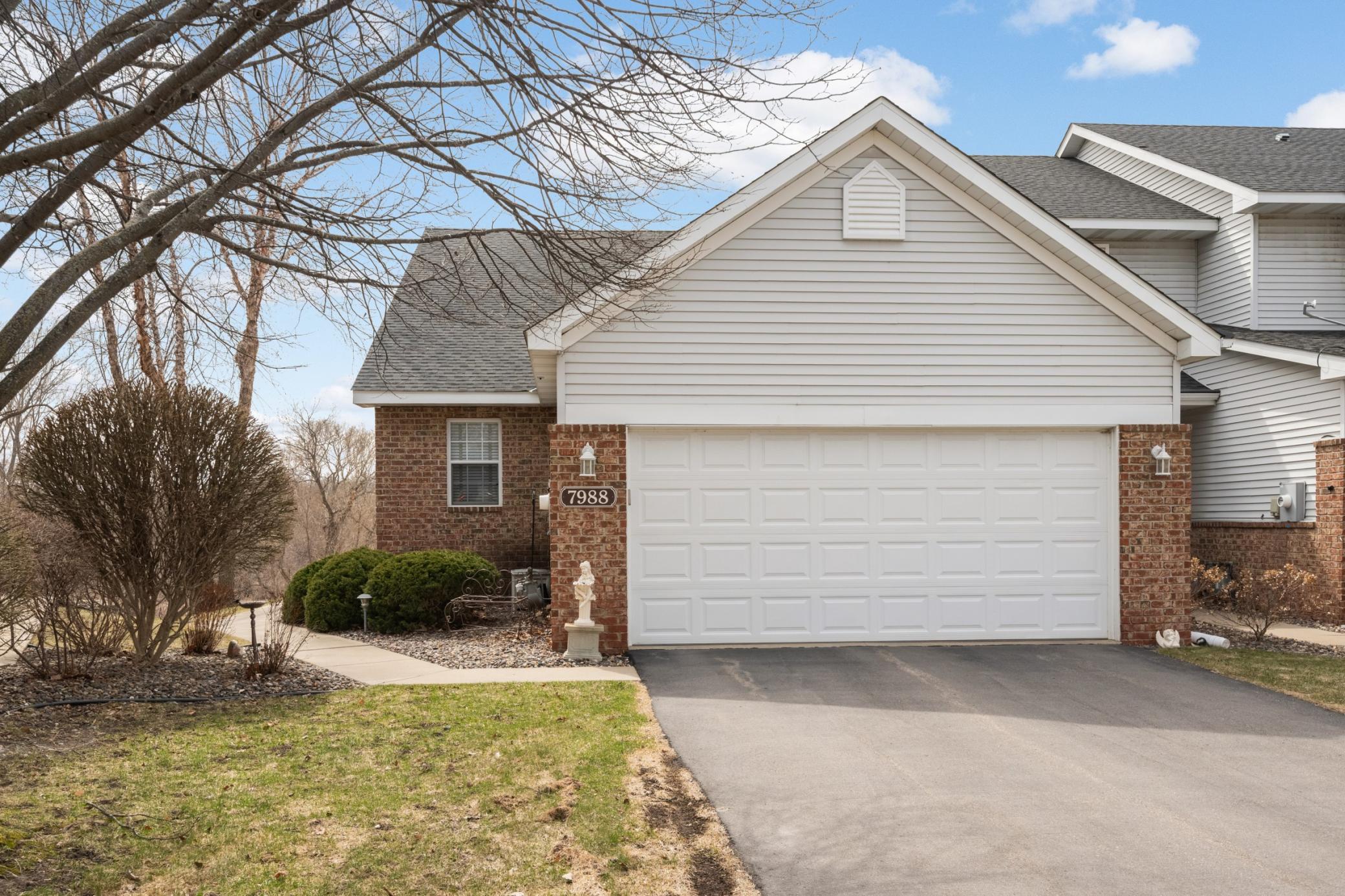 7988 Autumn Ridge Way Chanhassen, MN 55317 - Photo 1 of 1 Gallery Image 1