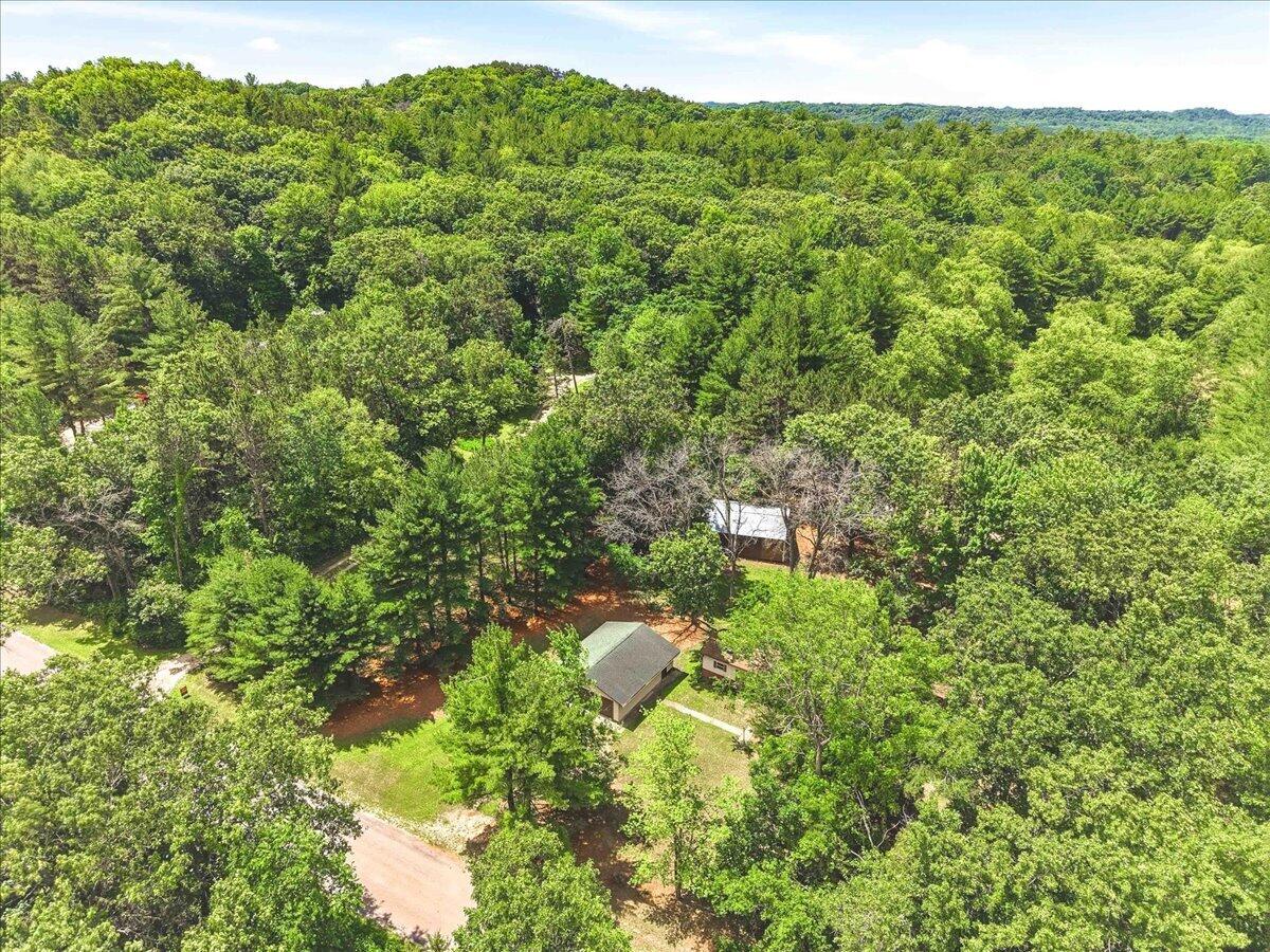 N9265 Perkins Road Farmington, WI 54644 - Photo 3 of 21 08-N9261 Perkins-008