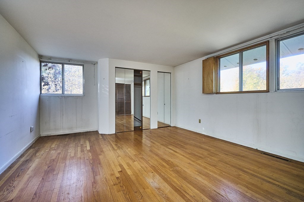 59 Arnold Road Pelham, MA 01002 - Photo 19 of 38