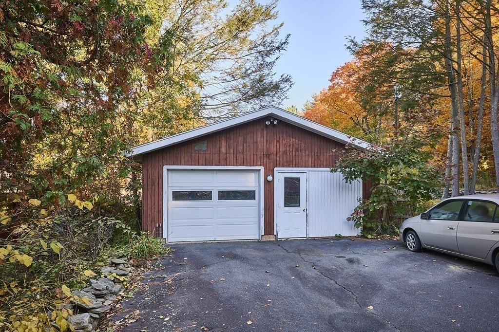 59 Arnold Road Pelham, MA 01002 - Photo 34 of 38