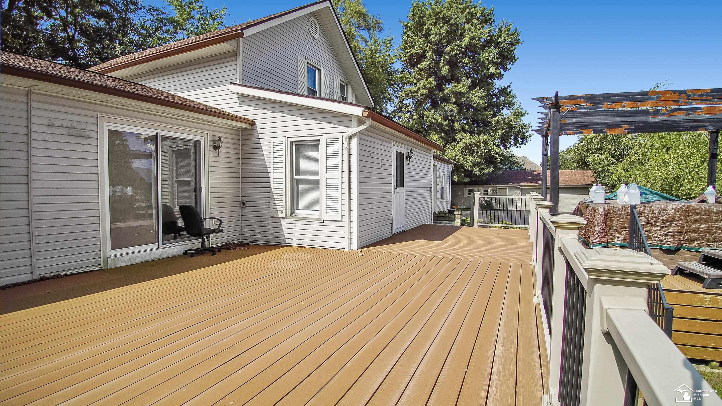 1056 M-151 Roads Monroe, MI 48161 - Photo 13 of 48