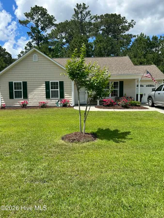 $1,700 | 204 Holly Lane, Swansboro, NC 28584