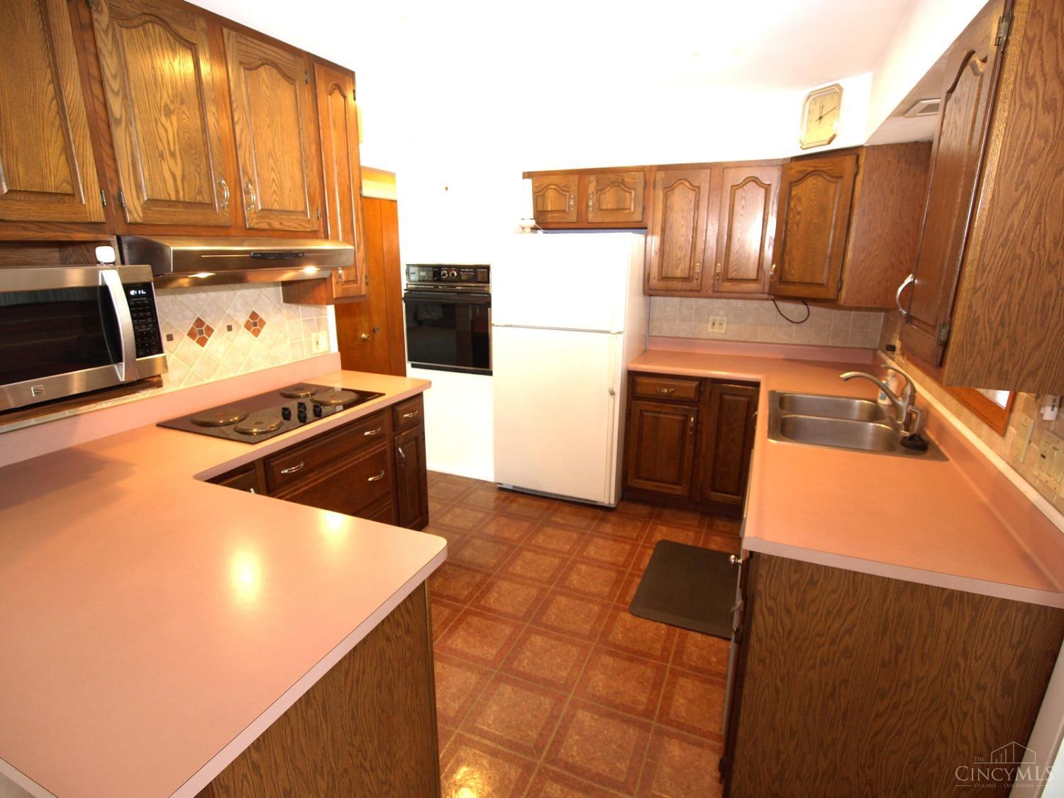 6780 Hearne Road Cincinnati, OH 45248 - Photo 20 of 35
