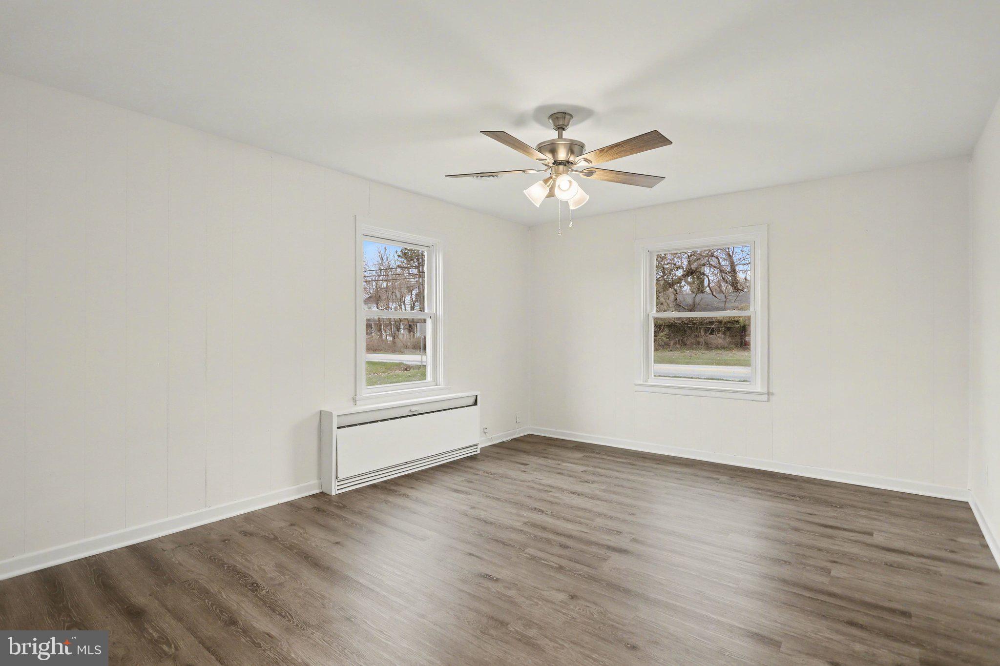 1030 East Canal Road Dover, PA 17315 - Photo 9 of 32