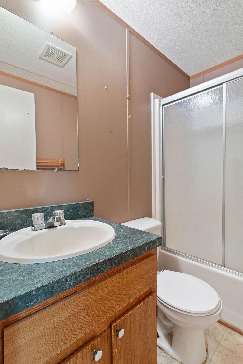 186 Corry Road Blacksburg, SC 29702 - Photo 14 of 33