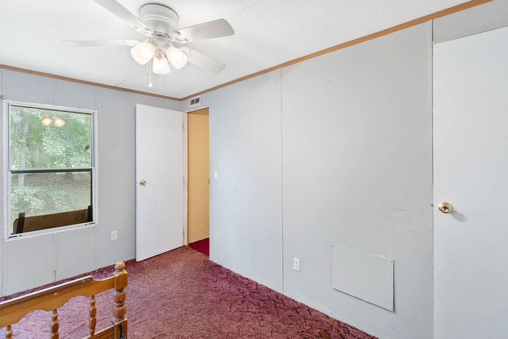 186 Corry Road Blacksburg, SC 29702 - Photo 18 of 33