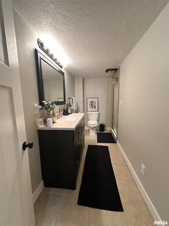 $210,000 | 606 West Lincoln Street, De Soto, IL 62924
