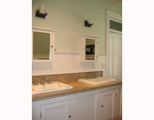 4 Howe Street Bristol, RI 02809 - Photo 10 of 11 Master Bath/Spa.