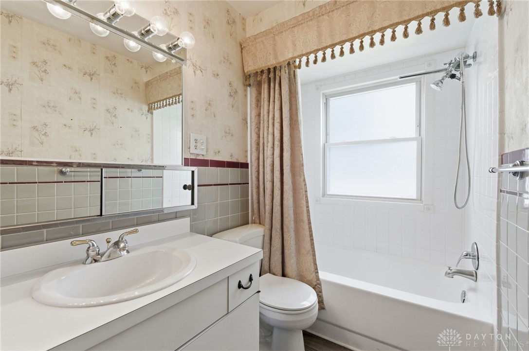 1290 Main Street Hamilton, OH 45013 - Photo 13 of 49