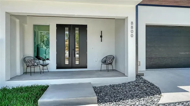 $3,990,000 | 8800 Midnight Pass Road, Sarasota, FL 34242