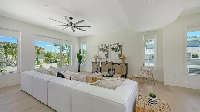 $3,990,000 | 8800 Midnight Pass Road, Sarasota, FL 34242