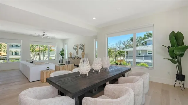 $3,990,000 | 8800 Midnight Pass Road, Sarasota, FL 34242