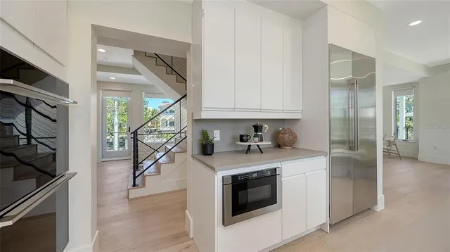 $3,990,000 | 8800 Midnight Pass Road, Sarasota, FL 34242