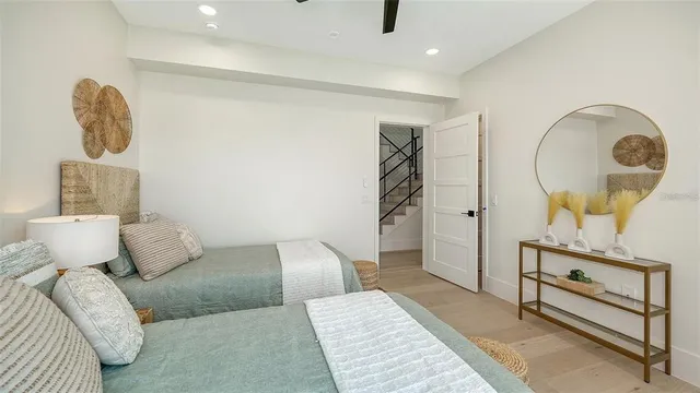 $3,990,000 | 8800 Midnight Pass Road, Sarasota, FL 34242