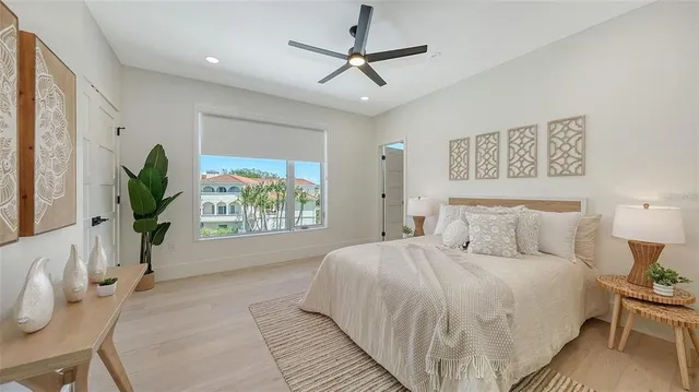 $3,990,000 | 8800 Midnight Pass Road, Sarasota, FL 34242