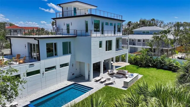 $3,990,000 | 8800 Midnight Pass Road, Sarasota, FL 34242