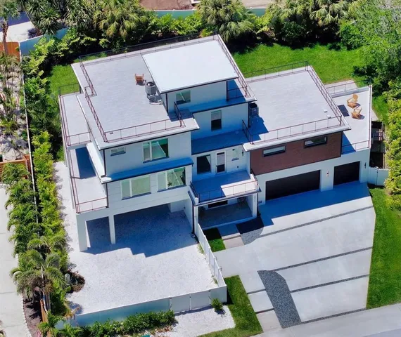 $3,990,000 | 8800 Midnight Pass Road, Sarasota, FL 34242