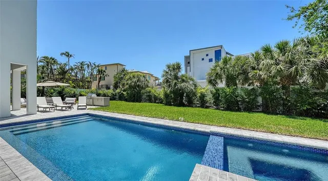 $3,990,000 | 8800 Midnight Pass Road, Sarasota, FL 34242