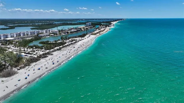 $3,990,000 | 8800 Midnight Pass Road, Sarasota, FL 34242