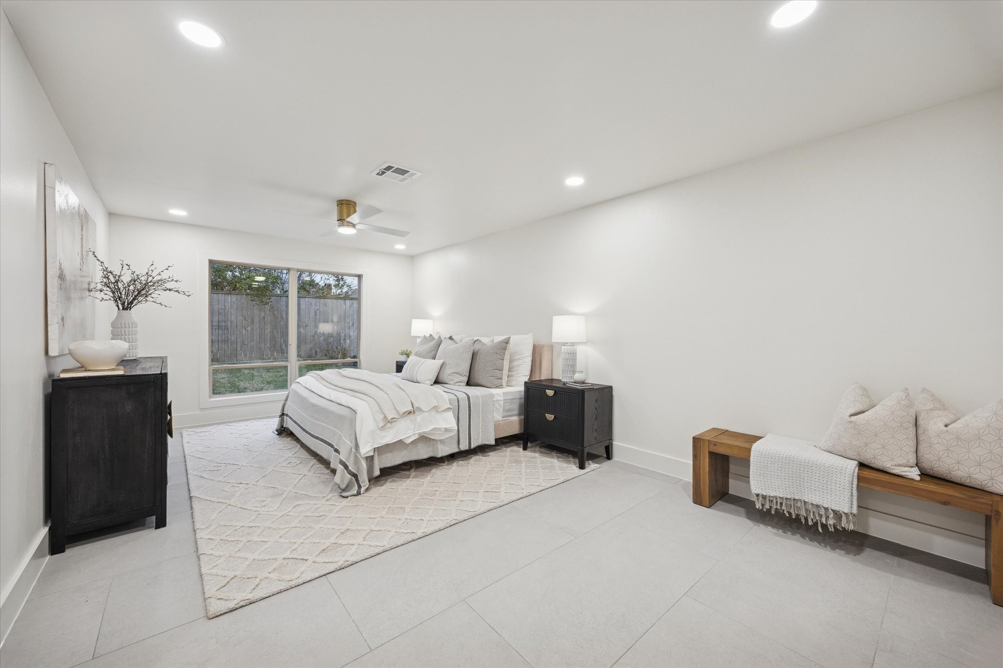 3210 Freshmeadows Drive Houston, TX 77063 - Photo 15 of 38