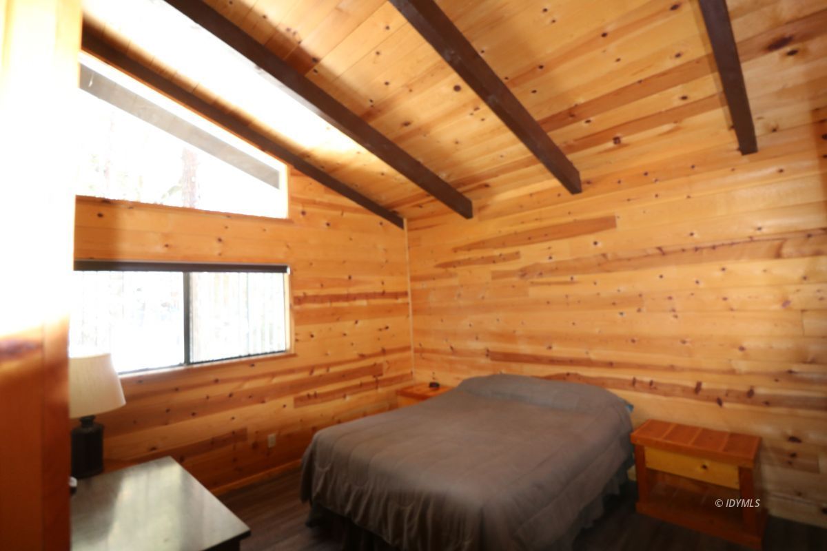 24796 Fern Valley Road Idyllwild, CA 92549 - Photo 10 of 20 a view of a room with racks on the wall
