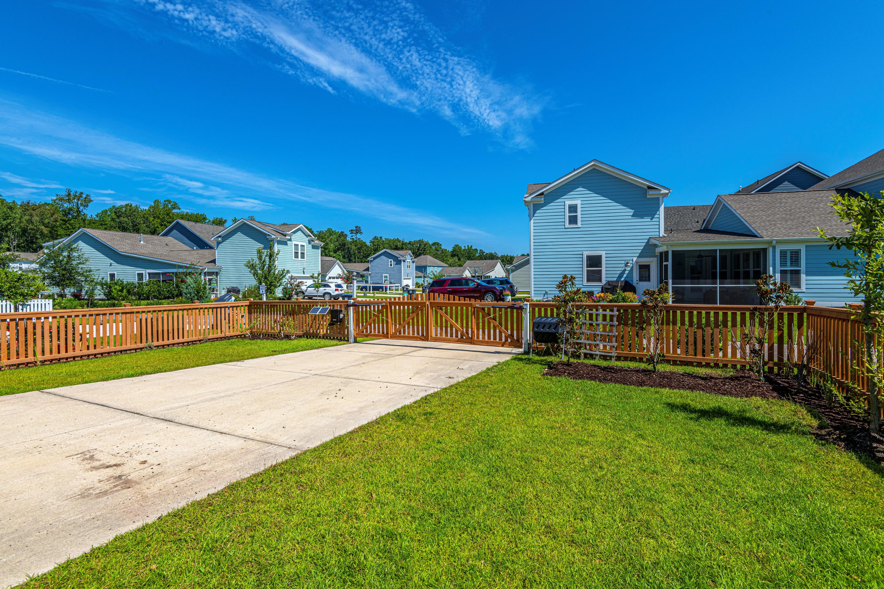 248 Ribbon Road Summerville, SC 29483 - Photo 41 of 46 Fenced in Yard